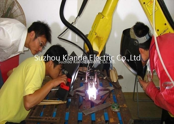 High Precision Automatic Robot Welding Machine Space Saving